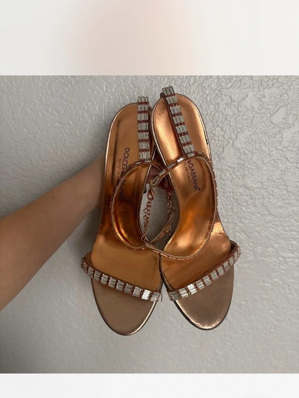 Dolce & Gabbana rose gold